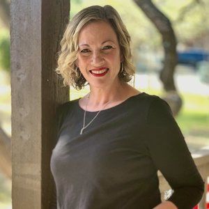 Meet your Posher, Jenny